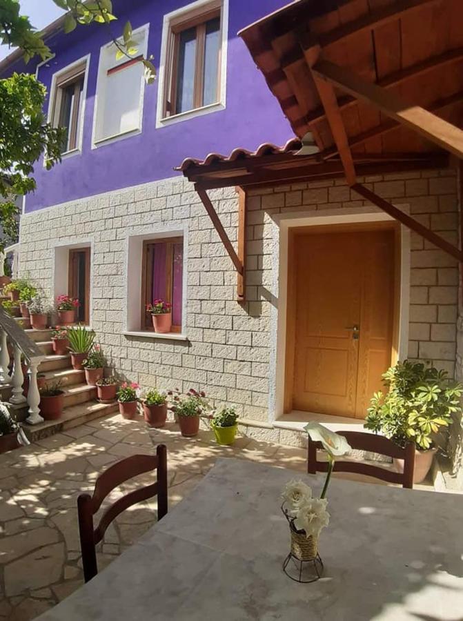 Guesthouse Hlias Gloria Berat Dış mekan fotoğraf