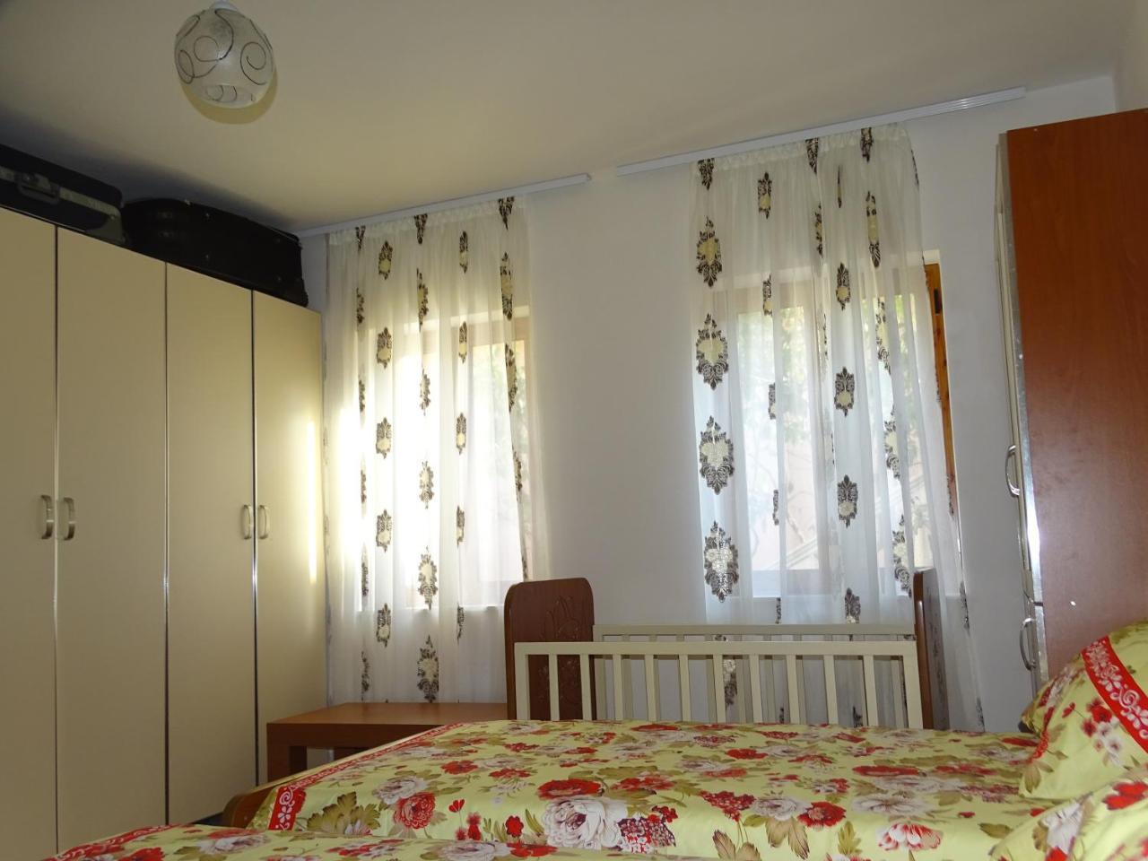 Guesthouse Hlias Gloria Berat Dış mekan fotoğraf