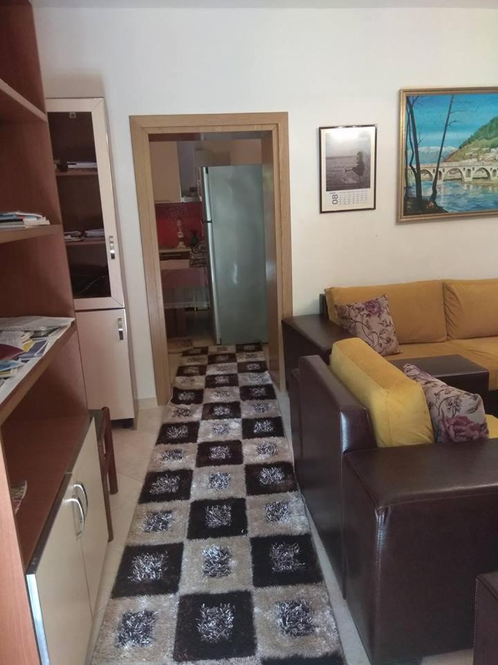 Guesthouse Hlias Gloria Berat Dış mekan fotoğraf
